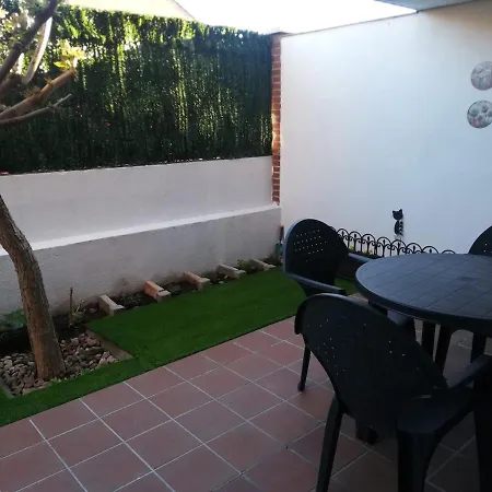 Con Jardin Privado Apartment *