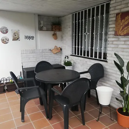 Con Jardin Privado A 10 Min Del Centro De Salamanca Apartman Villamayor