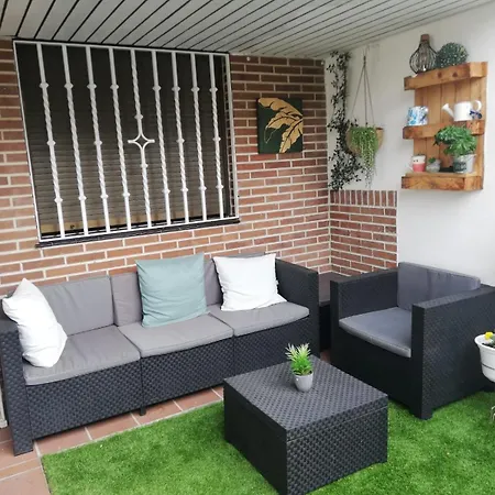 Con Jardin Privado A 10 Min Del Centro De Salamanca *